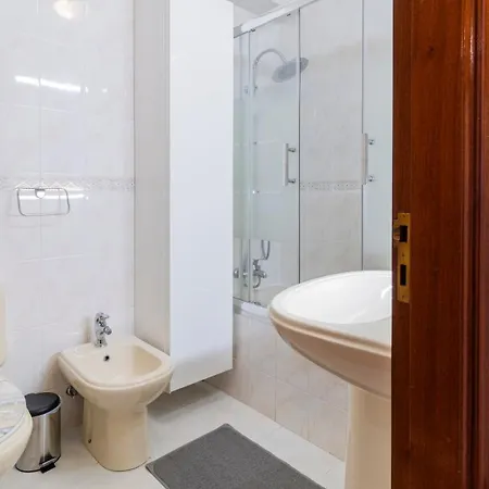 Fabulous Antero Quental By Unique Hosts Apartment *